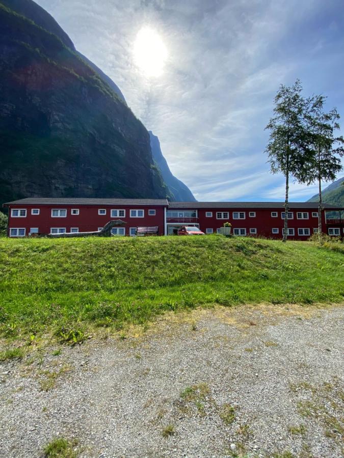 Trædal Hotel Sunndalsøra Eksteriør billede